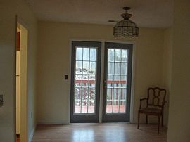 Newly Renovated 2 BR, 2.5 BA Townhouse with Excellent Schools   in Marietta, GA (Photo 3 of 6)