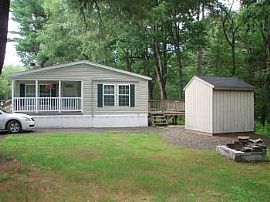 Furnished 1 Bedroom Home with Private Bathroom in Maryland, NY