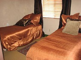 Beautiful 3 Br, 3 Ba Luxury Home at Your Door!  Near Beach! in Encinitas, CA (Photo 4 of 9)