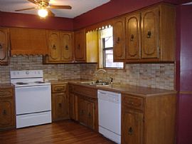 Newly Remodeled 3 BR, 2 BA Home with Spacious Living Area in Springfield, MO (Photo 4 of 12)