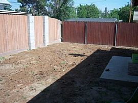 Pleasant 3 Bedroom Home - Centrally Located in San Jacinto! in San Jacinto, CA (Photo 4 of 4)