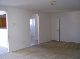 Immaculate 3 BR, 2.5 BA Home in Stone Oak Area - $1295 in San Antonio, TX (Photo 5 of 7)