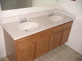 Immaculate 3 BR, 2.5 BA Home in Stone Oak Area - $1295 in San Antonio, TX (Photo 6 of 7)