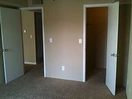 Luxury 1 Bedroom Apartment - February Special - Save + $400 in Boulder, CO (Photo 6 of 9)
