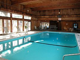 Spacious Two Bedroom with a Great View in Coon Rapids, MN (Photo 3 of 5)