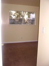 Spacious 2 Bedroom Apartments with Large Swimming Pool in Orangevale, CA (Photo 6 of 8)