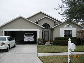 Beautiful 4 Bedroom Home with all the Special Touches in Wesley Chapel, FL
