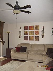 Beautiful 4 Bedroom Home with all the Special Touches in Wesley Chapel, FL (Photo 7 of 11)