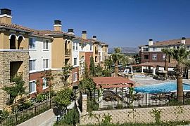 Great Location Next to Vista a and B Lines in Simi Valley, CA