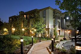 Granite Counter Tops and Chef-Caliber Kitchen in Thousand Oaks, CA