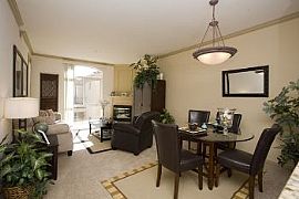 Granite Counter Tops and Chef-Caliber Kitchen in Thousand Oaks, CA (Photo 2 of 5)