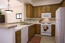Granite Counter Tops and Chef-Caliber Kitchen in Thousand Oaks, CA (Photo 3 of 5)
