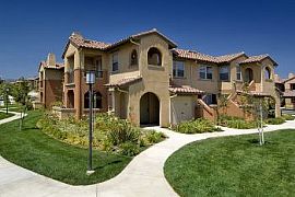 Pet-Friendly! State-Of-The-Art Fitness Center! in San Buenaventura, CA