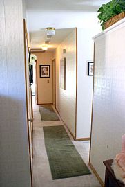 Beautiful 3 Bedroom Single Family Home with Private Backyard in Castaic, CA (Photo 12 of 12)