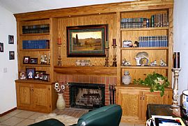 Beautiful 3 Bedroom Single Family Home with Private Backyard in Castaic, CA (Photo 3 of 12)