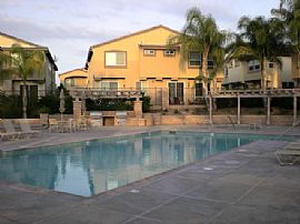 Beautiful 3 Bedroom Condo in Meadowlane with Yard and Garage in Murrieta, CA (Photo 2 of 12)