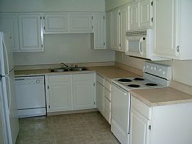 Furnished 1 Bedroom Condo in Premier Gated Community in Las Vegas, NV