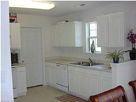 Lovely 3 Br, 2.5 Ba Home in Liberty Hall Plantation in Goose Creek, SC (Photo 5 of 12)