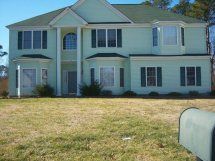 Large, Beautiful and Cheap 6 Bedroom Home with Two Garages in Hampton, VA