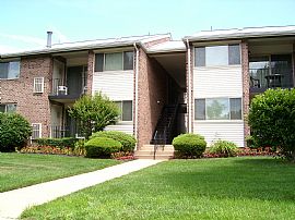 Beautiful Apartments with Full Size Washers and Dryers in Pine Hill, NJ