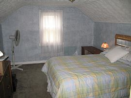 Charming 3 Bedroom Home near Clearview Schools in Lorain, OH (Photo 4 of 8)