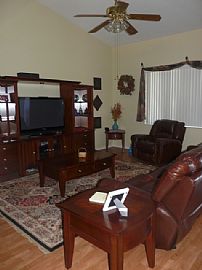 Beautiful 4 Bedroom Pool Home with Spacious Family Room!! in Valrico, FL (Photo 2 of 11)