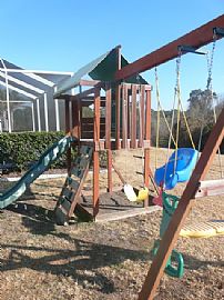 Beautiful 4 Bedroom Pool Home with Spacious Family Room!! in Valrico, FL (Photo 7 of 11)