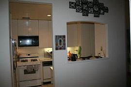 Enjoy Luxury Suburb Apartment with Easy Access to NYC  in Larchmont, NY (Photo 5 of 6)