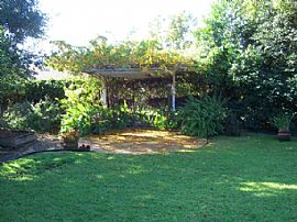 Charming 3 Br, 2 Ba Home in Northwest Hills of Burbank in Glendale, CA (Photo 2 of 8)