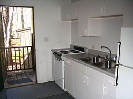 Lake Spivey/ Lake Jodeco/henry-Clayton-Airport in Jonesboro, GA (Photo 4 of 12)