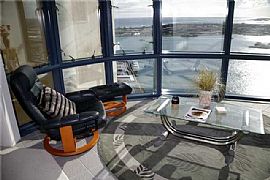 Luxury Waterfront 2 in Bedroom Apartment with Gazebo in Honolulu, HI (Photo 11 of 12)