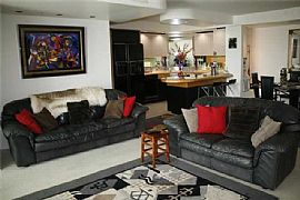 Luxury Waterfront 2 in Bedroom Apartment with Gazebo in Honolulu, HI (Photo 2 of 12)