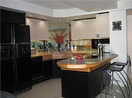 Luxury Waterfront 2 in Bedroom Apartment with Gazebo in Honolulu, HI (Photo 7 of 12)