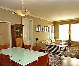 Luxurious 2 Bedroom Condo with Walnut Hardwood Floors in San Francisco, CA (Photo 3 of 12)