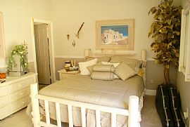 Great 3 Bedroom Home in  Great Neighborhood! in Castaic, CA (Photo 4 of 12)