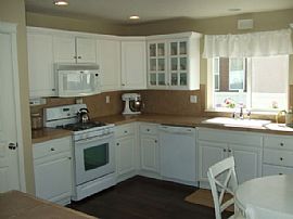 Fabulous 4 Bedroom Home with Fenced Yard in Great Neighborhood in Cornelius, OR (Photo 2 of 5)