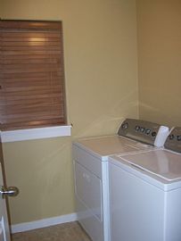 Adorable 3 BR, 2.5 BA Home with Rich Colored Hardwood Flooring in Hillsboro, OR (Photo 5 of 5)