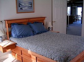 Quaint 2 BR, 2 BA Water Front Home has Bay Front Beach in Middletown, DE (Photo 4 of 6)