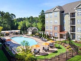 Grand 1 Bedroom Apartment at Avalon Blue Skies Advantage in Northborough, MA