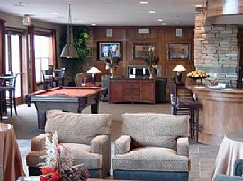 Upscale 2 Bedroom Apartment Home on Light Rail in Englewood, CO (Photo 2 of 11)