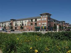 Luxurious 2 BR, 2 BA Apartment Home on Light Rail in Englewood, CO (Photo 2 of 10)