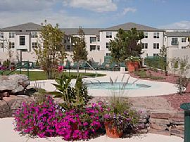 Luxurious 2 BR, 2 BA Apartment Home on Light Rail in Englewood, CO (Photo 5 of 10)