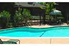 2 BR, 1 BA Home - 2nd Month Free and Free Applications in Citrus Heights, CA (Photo 2 of 6)