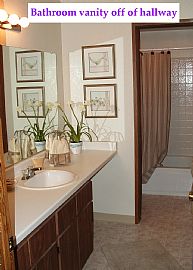 2 BR, 1 BA Home - 2nd Month Free and Free Applications in Citrus Heights, CA (Photo 6 of 6)