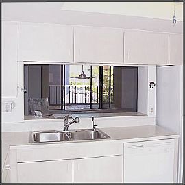 Spacious 2 Bedroom Waterfront Condo with Great View in Indian Shores, FL (Photo 2 of 7)