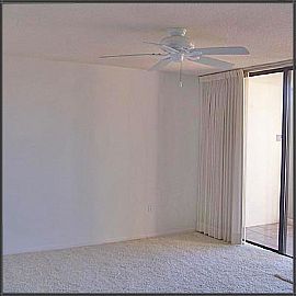 Spacious 2 Bedroom Waterfront Condo with Great View in Indian Shores, FL (Photo 5 of 7)