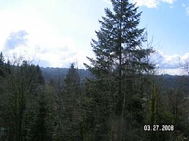 Beautiful, 2007, Custom 4 Bedroom Home with Granite Counters in Estacada, OR (Photo 9 of 10)