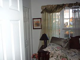 Furnished 2 Bedroom Townhouse - Planned Unit Development in South Riding, VA (Photo 3 of 6)
