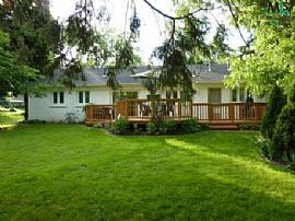 Gorgeous 3 Bedroom Home and Lot in Bloomfield Hills in Bloomfield Township, MI (Photo 3 of 8)