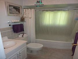 Gorgeous 3 Bedroom Home and Lot in Bloomfield Hills in Bloomfield Township, MI (Photo 7 of 8)